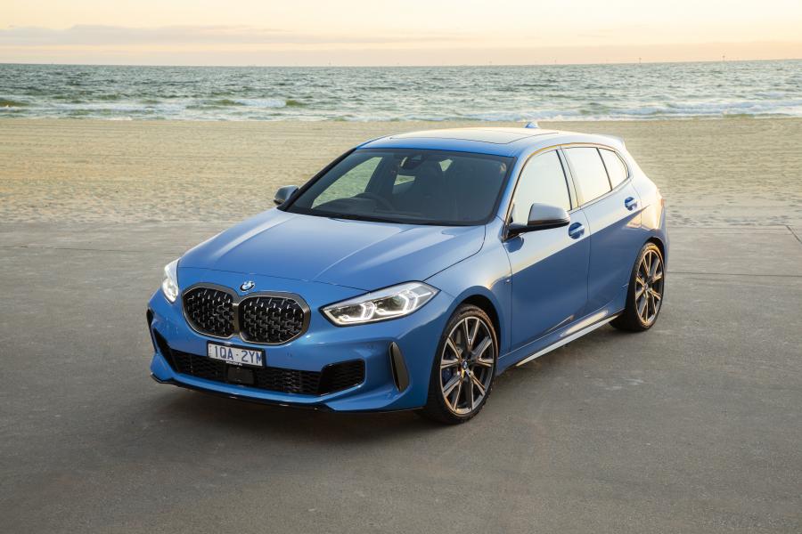  BMW M135i xDrive (F40) 2019 года  (AU) (фото 15 из 35)